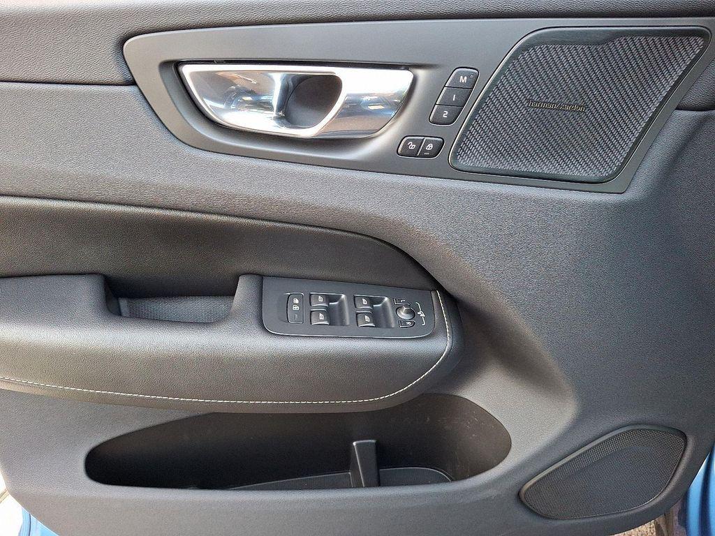 used 2019 Volvo XC60 car, priced at $27,390