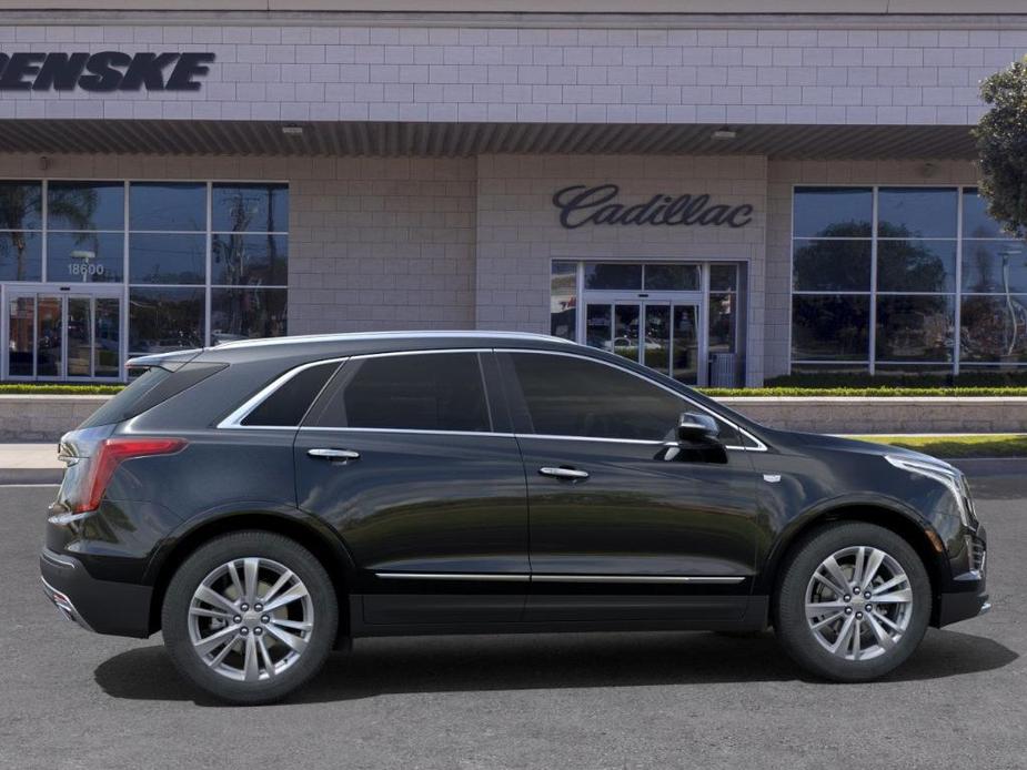 new 2025 Cadillac XT5 car, priced at $52,615