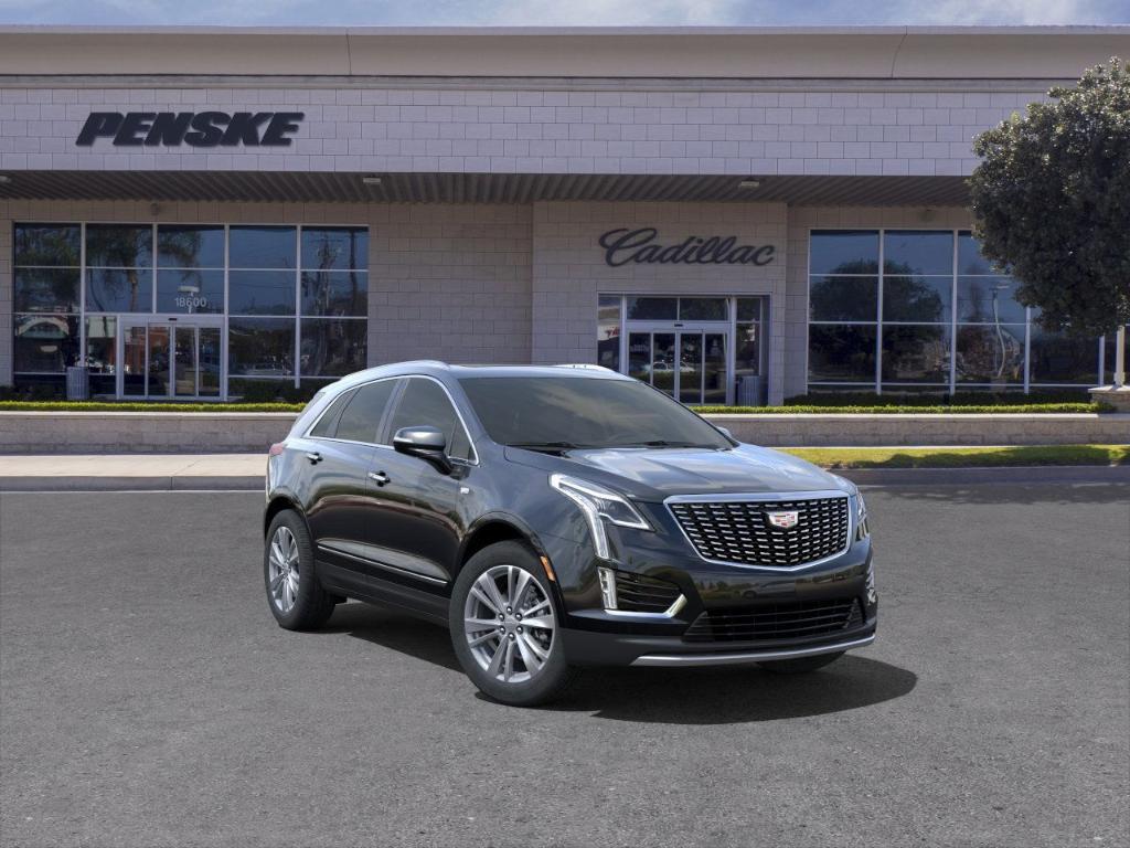 new 2025 Cadillac XT5 car, priced at $52,615