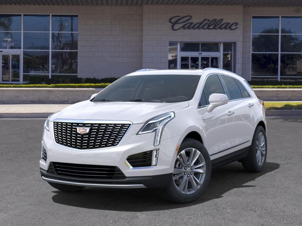 new 2025 Cadillac XT5 car, priced at $53,215