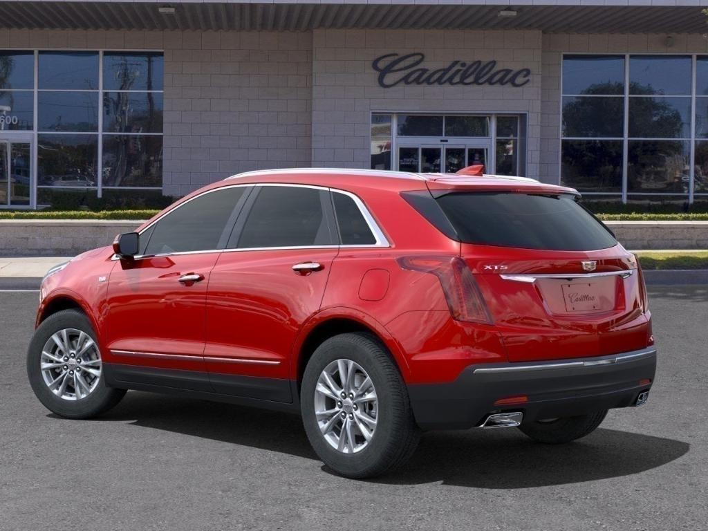 new 2025 Cadillac XT5 car, priced at $45,915