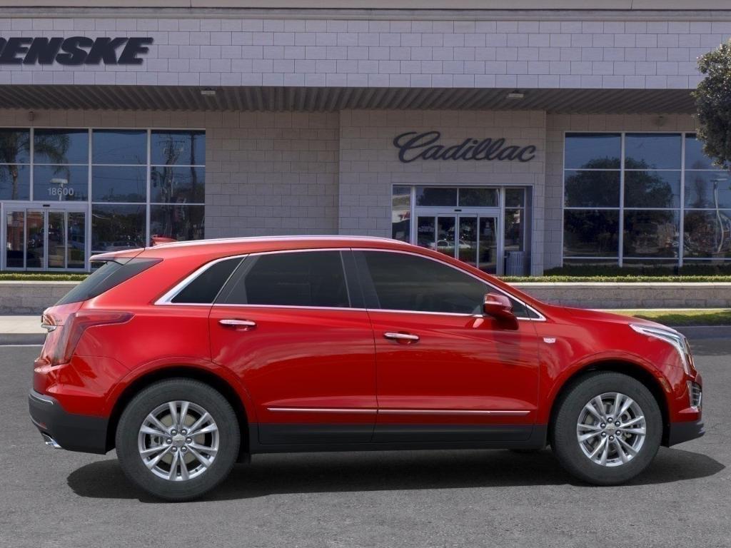 new 2025 Cadillac XT5 car, priced at $45,915