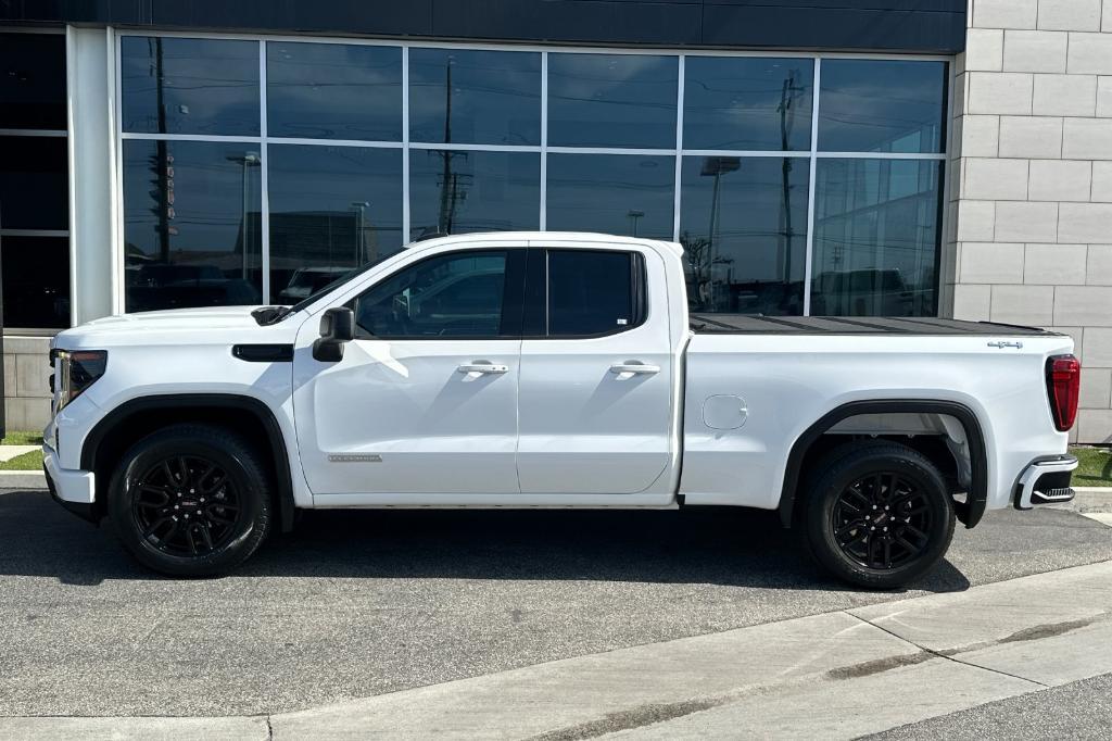 used 2023 GMC Sierra 1500 car, priced at $38,995