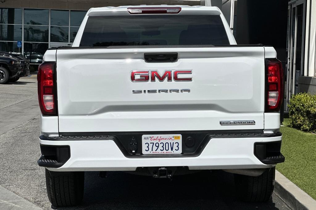 used 2023 GMC Sierra 1500 car, priced at $38,995