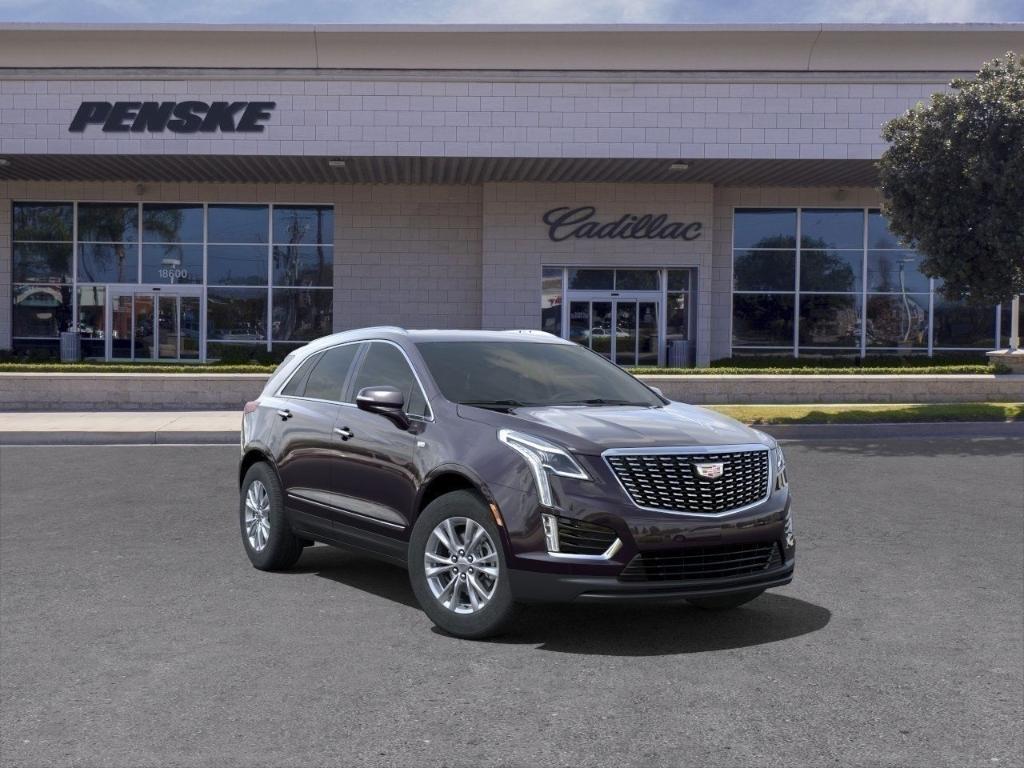 new 2025 Cadillac XT5 car, priced at $45,315