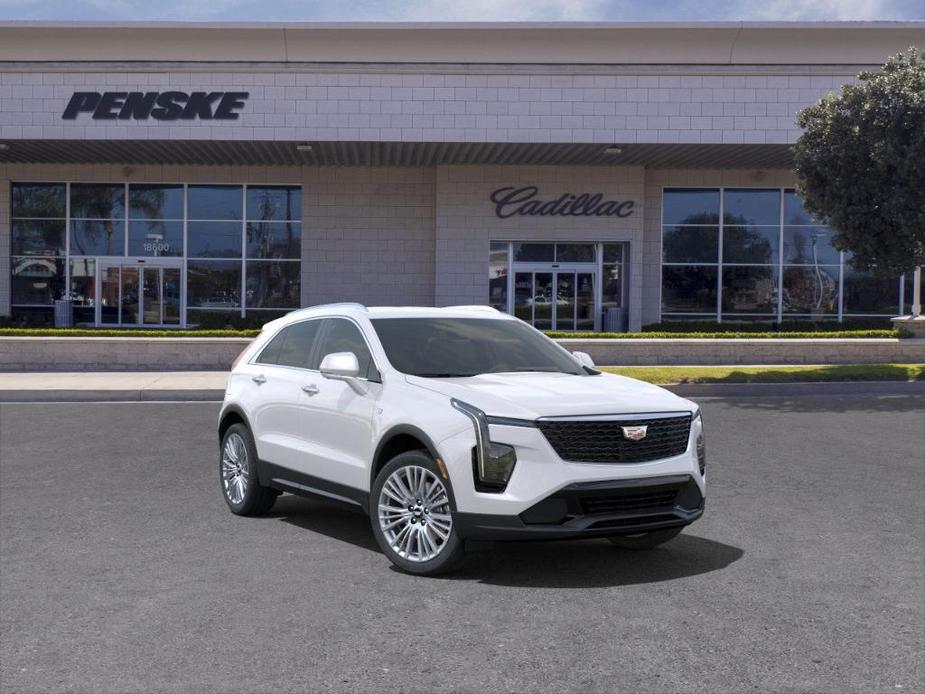 new 2025 Cadillac XT4 car, priced at $45,390