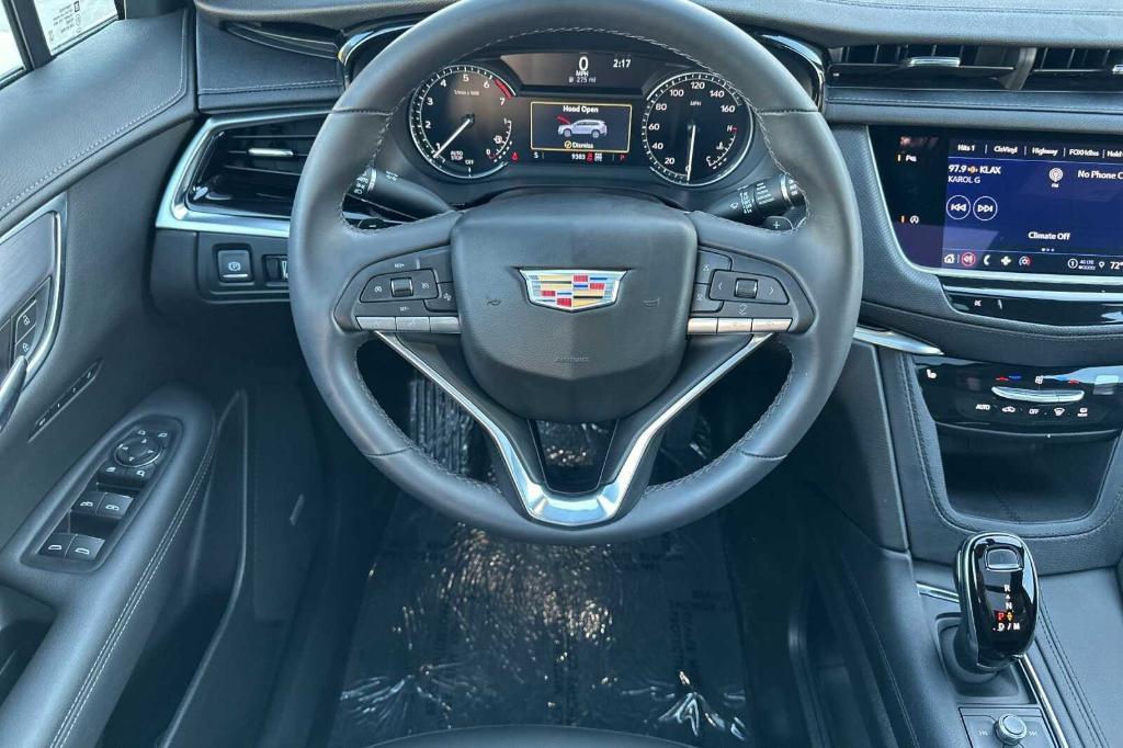 used 2024 Cadillac XT6 car, priced at $45,995