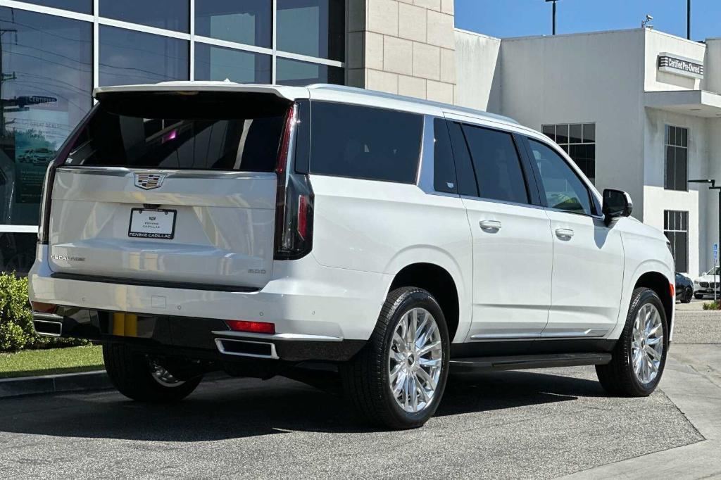 new 2024 Cadillac Escalade ESV car, priced at $98,030