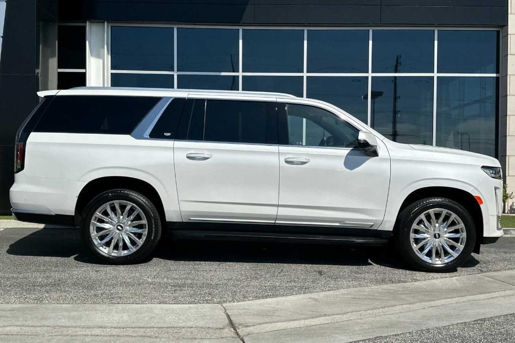 new 2024 Cadillac Escalade ESV car, priced at $98,030