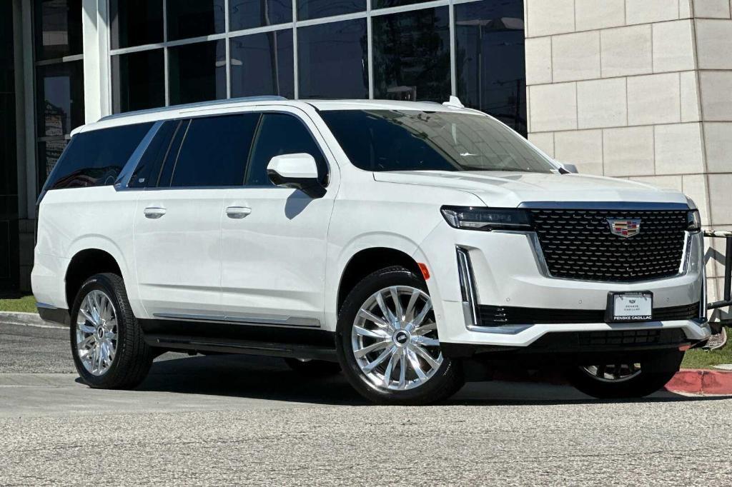 new 2024 Cadillac Escalade ESV car, priced at $98,030