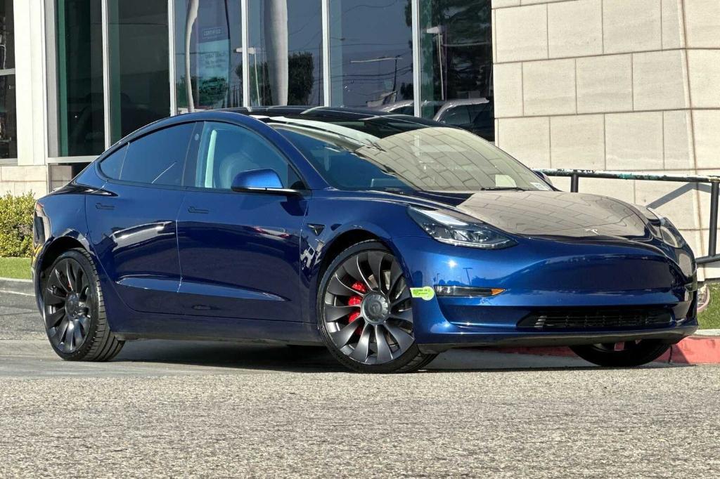 used 2022 Tesla Model 3 car, priced at $34,995