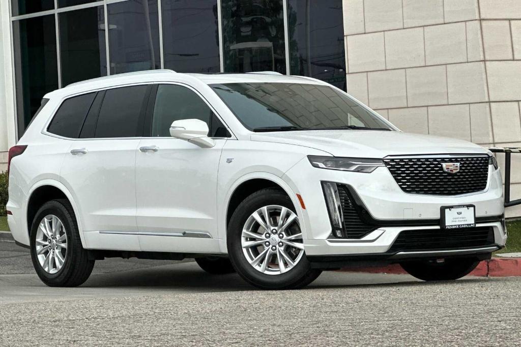 used 2023 Cadillac XT6 car, priced at $35,995