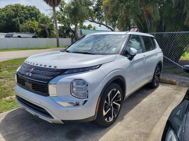 used 2024 Mitsubishi Outlander car, priced at $26,009