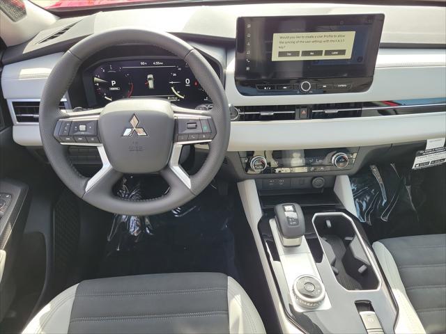 new 2025 Mitsubishi Outlander car, priced at $34,895