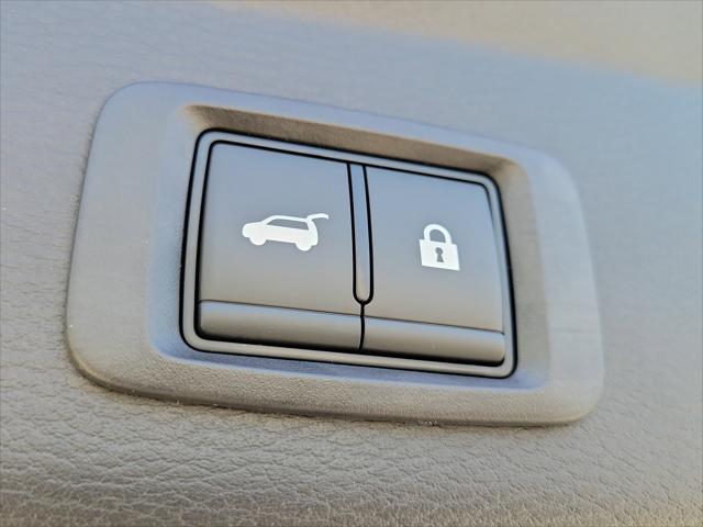 new 2025 Mitsubishi Outlander car, priced at $34,895