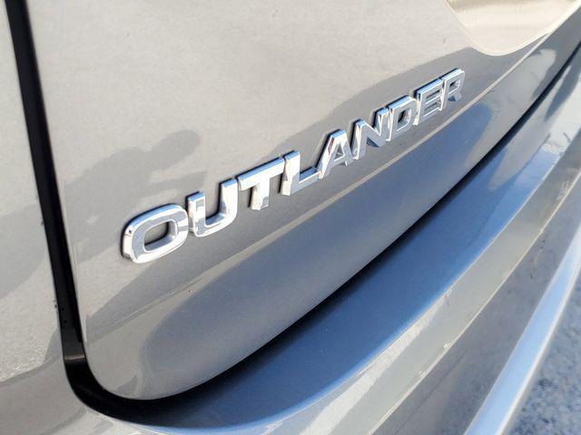 used 2024 Mitsubishi Outlander car, priced at $24,073