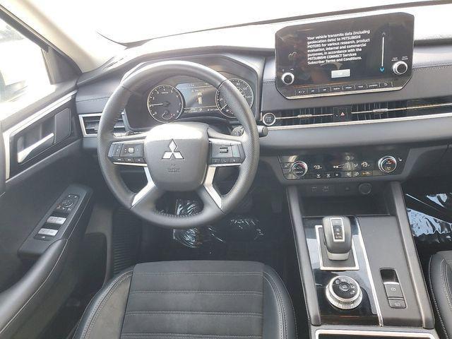 used 2024 Mitsubishi Outlander car, priced at $24,073