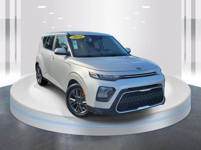 used 2021 Kia Soul car, priced at $15,692