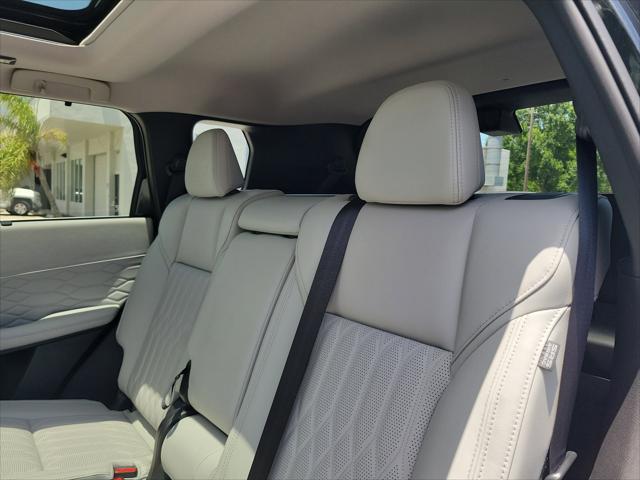 new 2025 Mitsubishi Outlander car, priced at $41,595