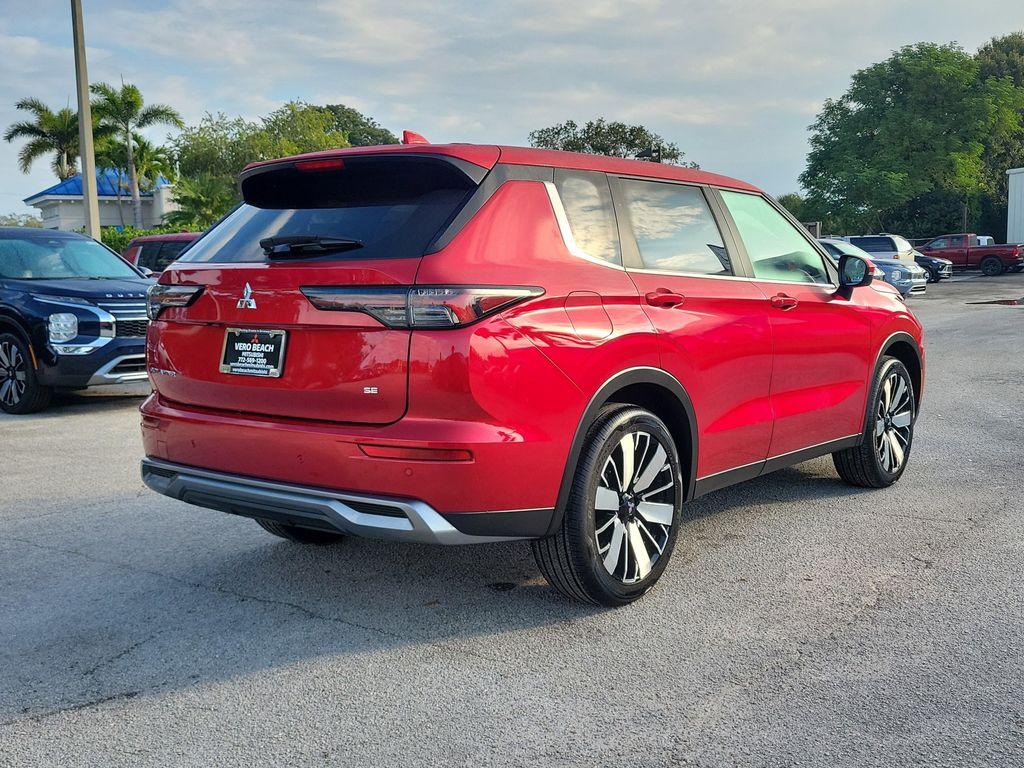 new 2025 Mitsubishi Outlander car, priced at $35,045