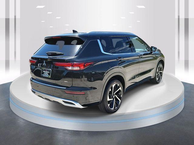 new 2024 Mitsubishi Outlander car, priced at $38,070