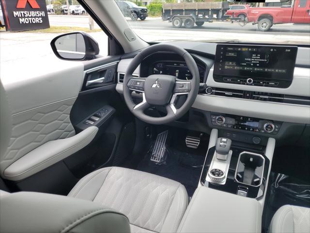 new 2025 Mitsubishi Outlander car, priced at $38,350