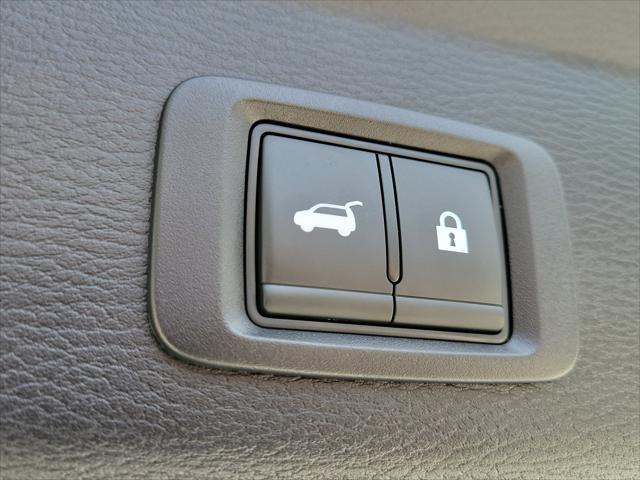 used 2025 Mitsubishi Outlander car, priced at $33,988