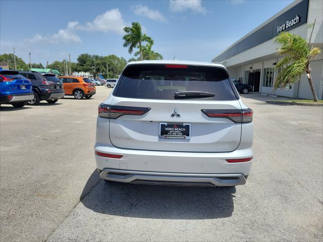 used 2025 Mitsubishi Outlander car, priced at $33,988