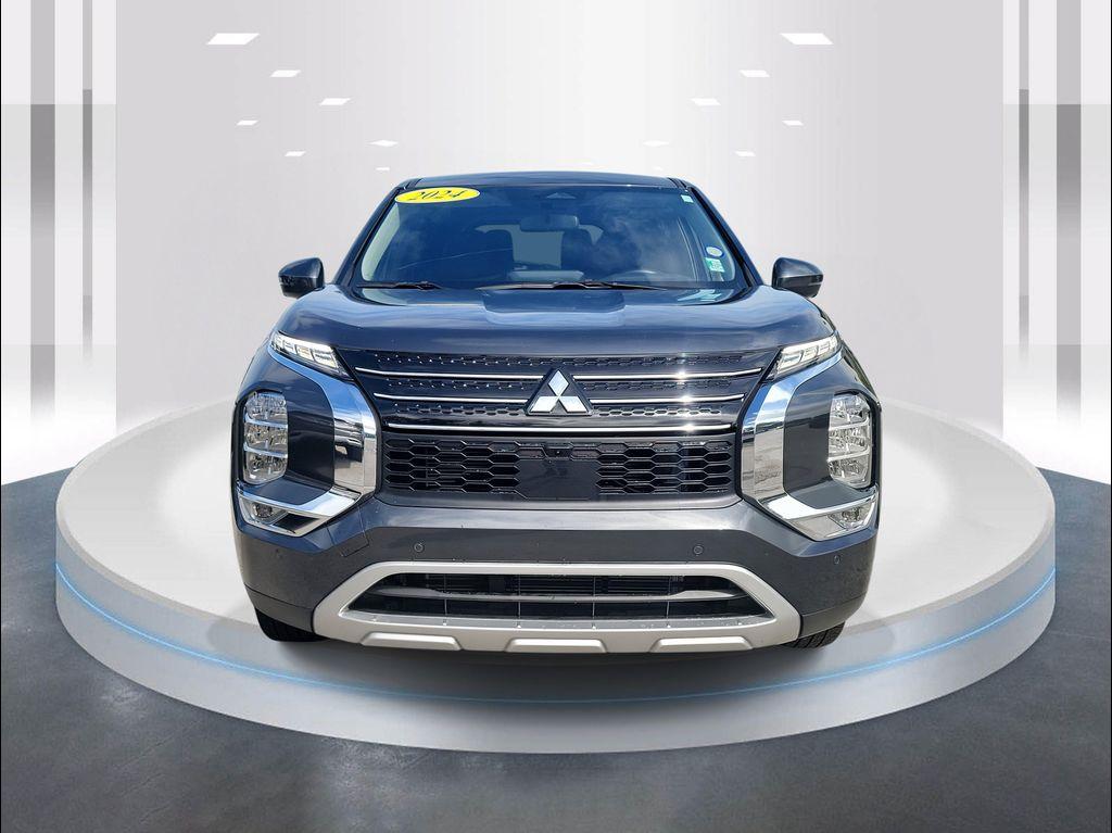 used 2024 Mitsubishi Outlander car, priced at $25,788