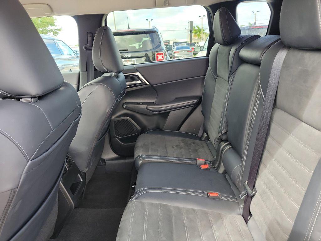 used 2024 Mitsubishi Outlander car, priced at $25,788