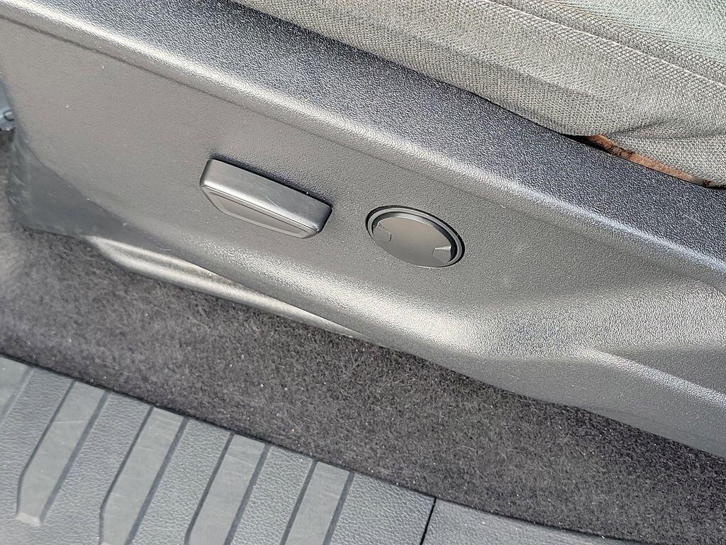 used 2023 Ford F-150 car, priced at $27,988