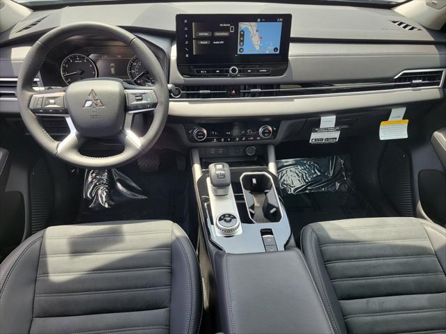 new 2025 Mitsubishi Outlander car, priced at $39,065