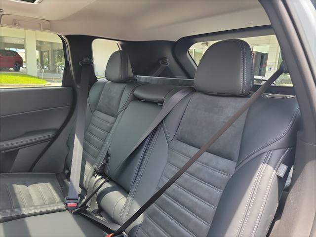 new 2025 Mitsubishi Outlander car, priced at $39,065