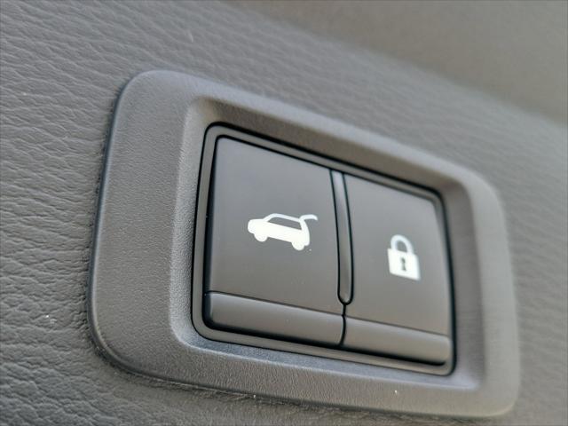 new 2025 Mitsubishi Outlander car, priced at $39,065