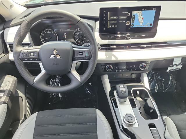 new 2025 Mitsubishi Outlander car, priced at $31,790