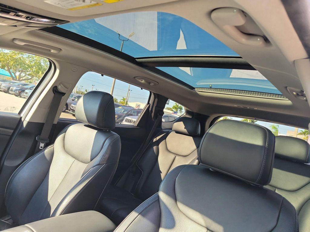 used 2022 Hyundai Santa Fe car, priced at $21,927