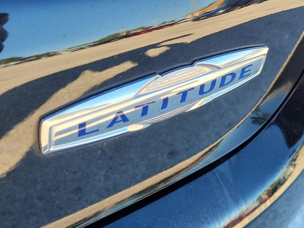 used 2020 Jeep Compass car, priced at $17,788