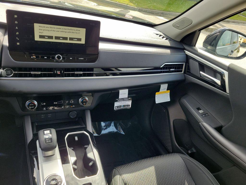 new 2025 Mitsubishi Outlander car, priced at $27,690