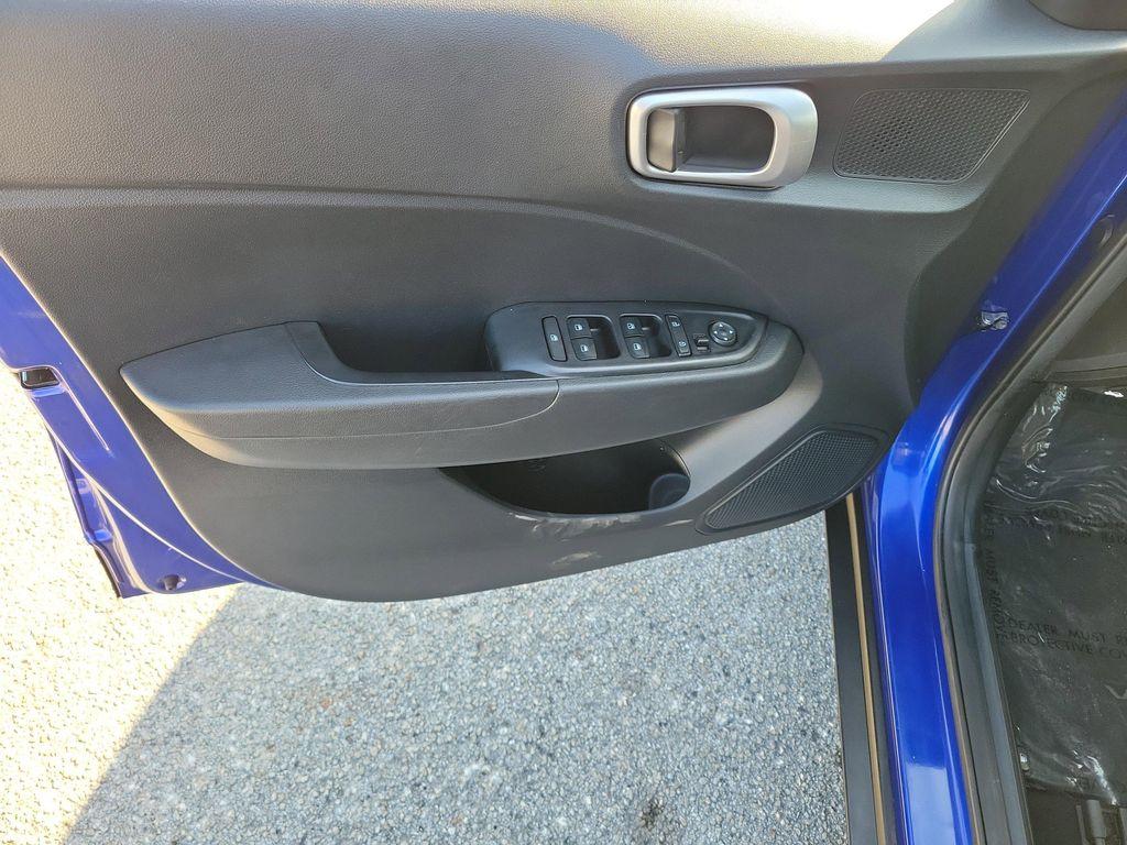 used 2023 Hyundai Venue car, priced at $18,488