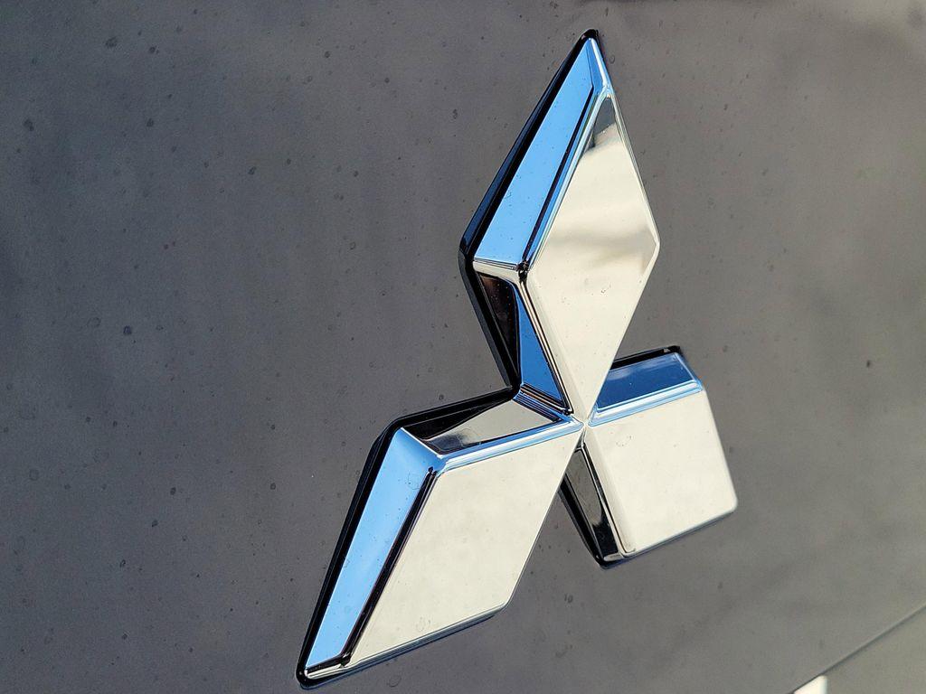 new 2025 Mitsubishi Outlander car, priced at $34,450