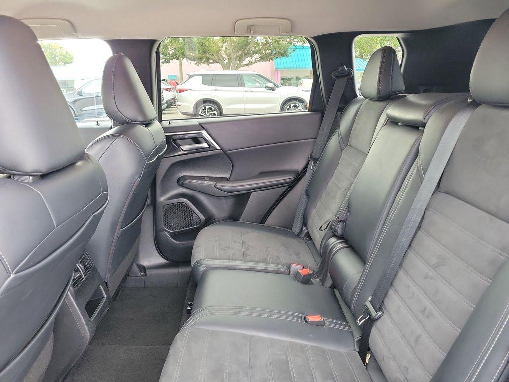 used 2024 Mitsubishi Outlander car, priced at $23,788