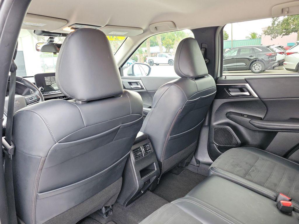 used 2024 Mitsubishi Outlander car, priced at $23,788