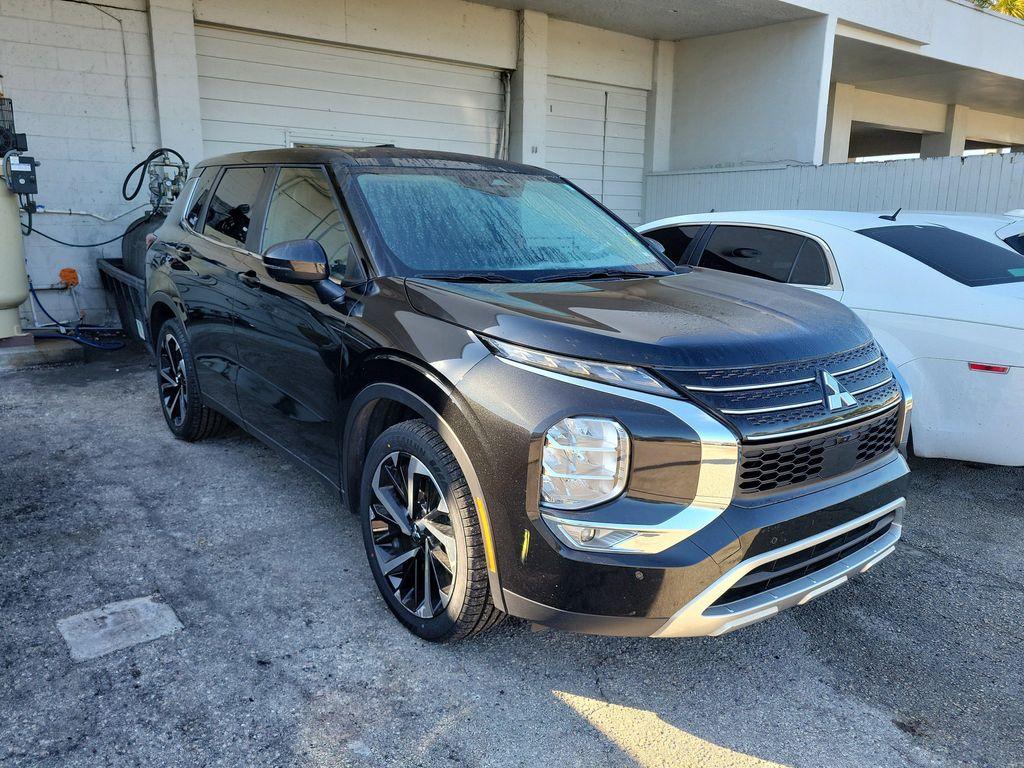 used 2024 Mitsubishi Outlander car, priced at $23,788