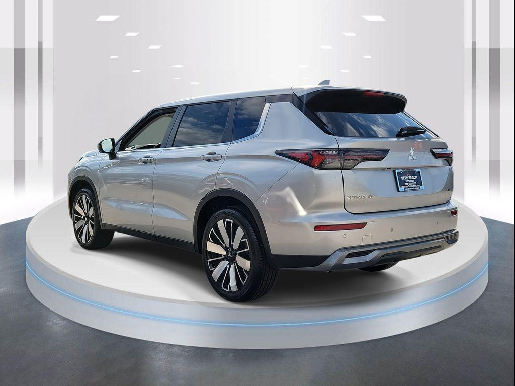 new 2025 Mitsubishi Outlander car, priced at $30,975