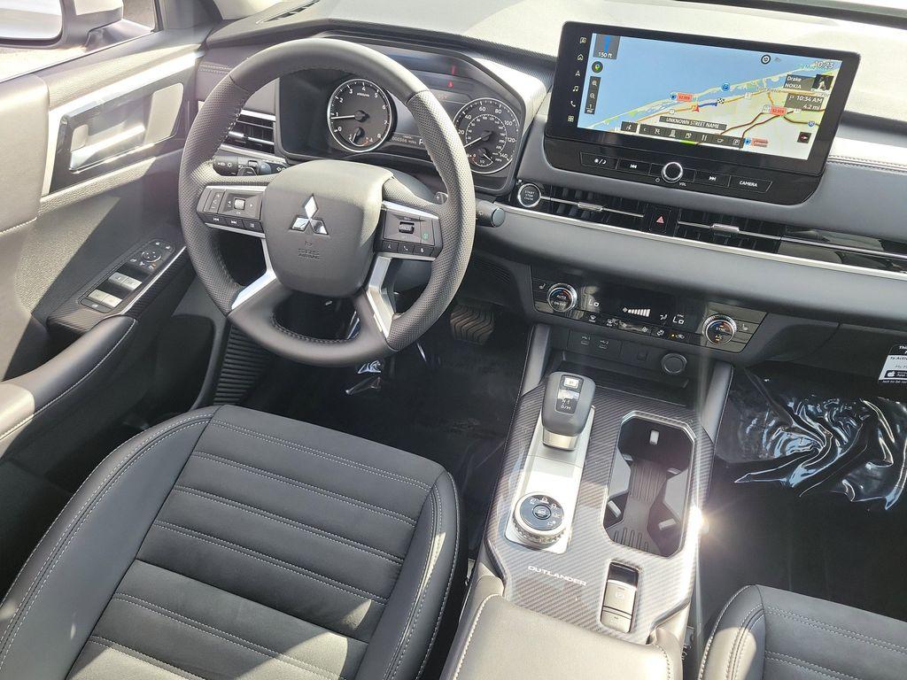 new 2025 Mitsubishi Outlander car, priced at $30,975