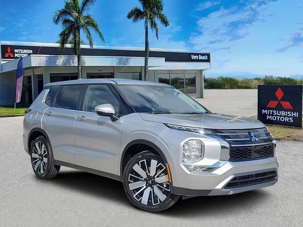 new 2025 Mitsubishi Outlander car, priced at $30,975