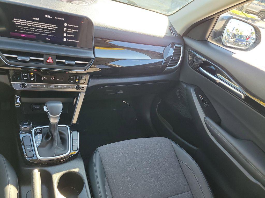 used 2024 Kia Seltos car, priced at $21,988