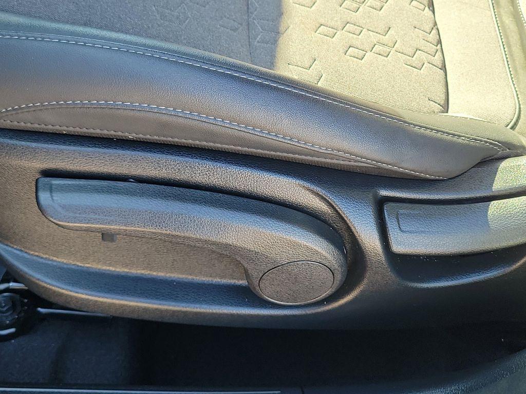 used 2024 Kia Seltos car, priced at $21,988