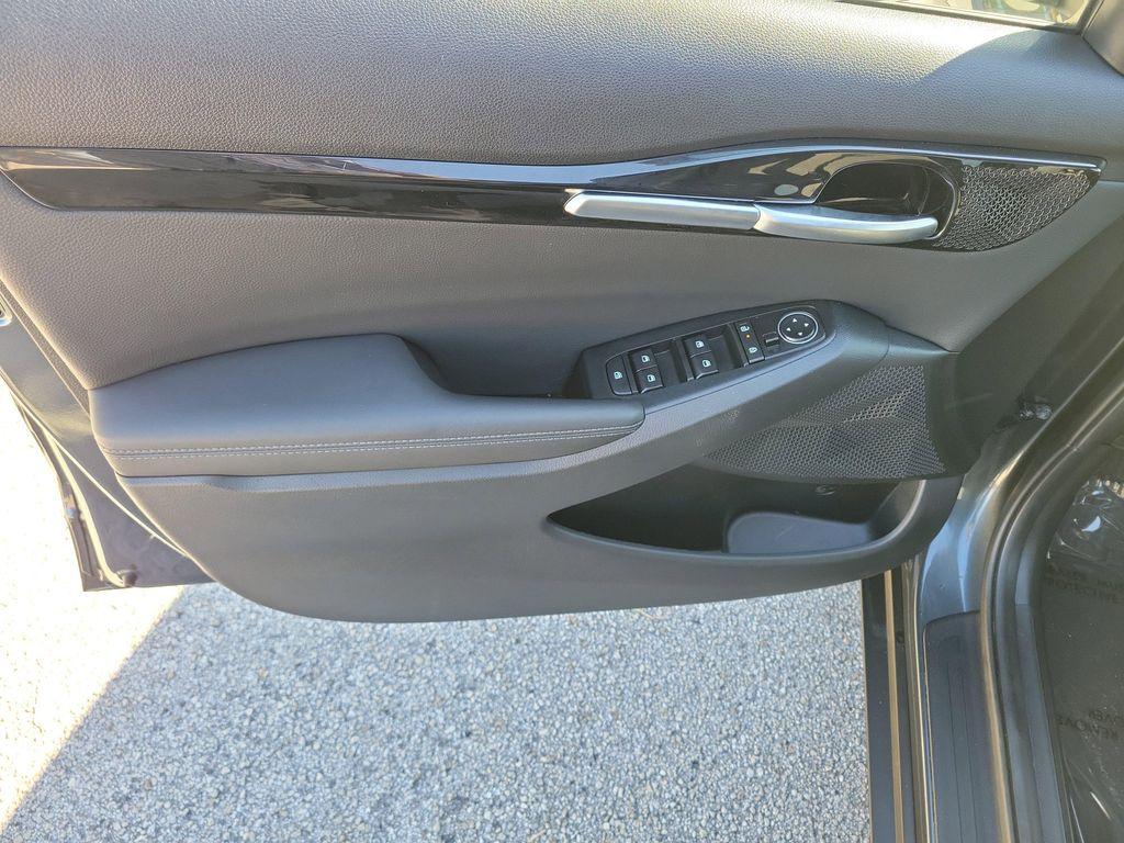 used 2024 Kia Seltos car, priced at $21,988