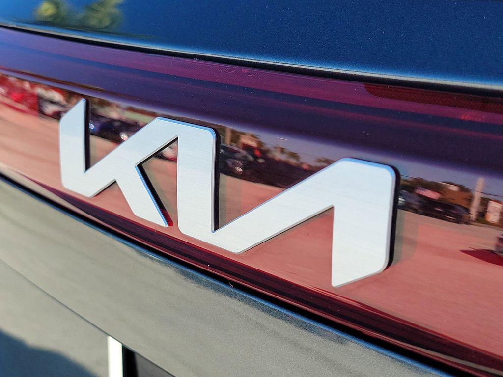 used 2024 Kia Seltos car, priced at $21,988